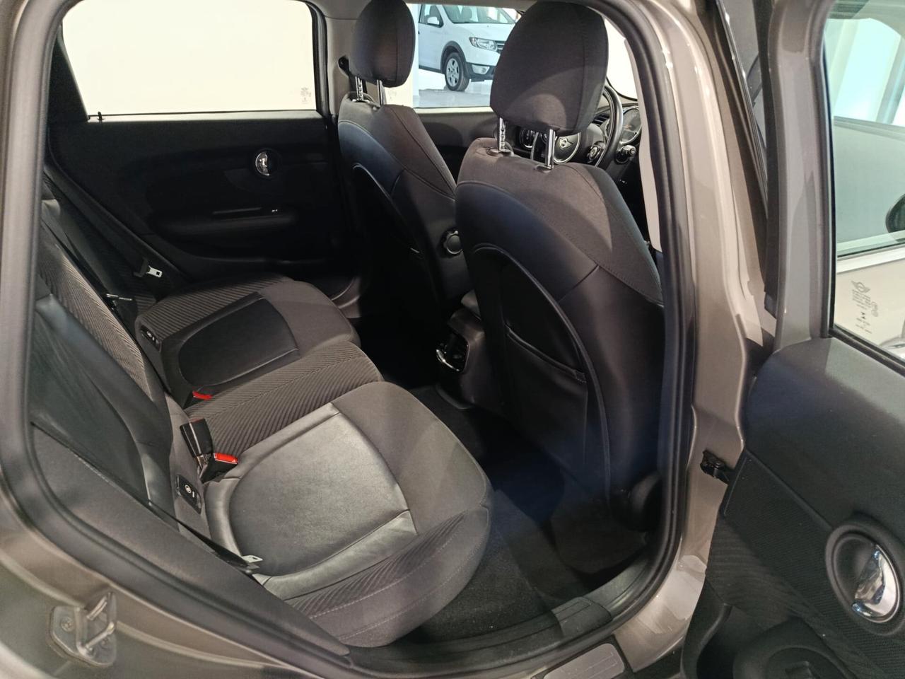 Mini Cooper D Clubman 2.0 Business