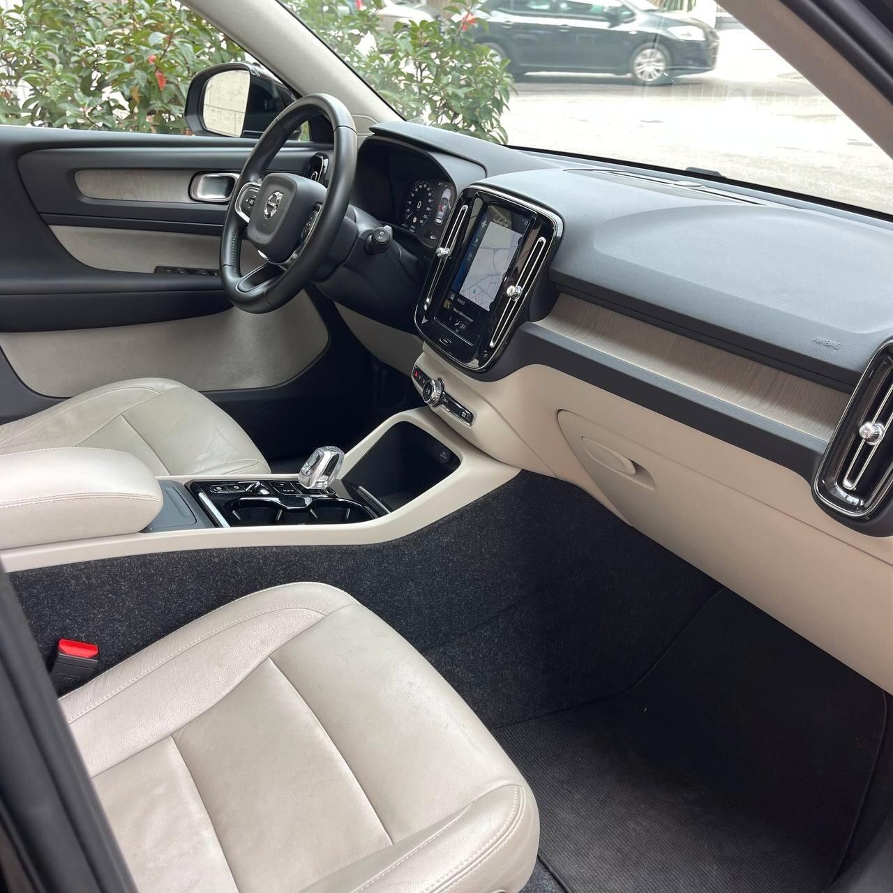 Volvo XC40 2.0 diesel 150cv Geartronic Inscription