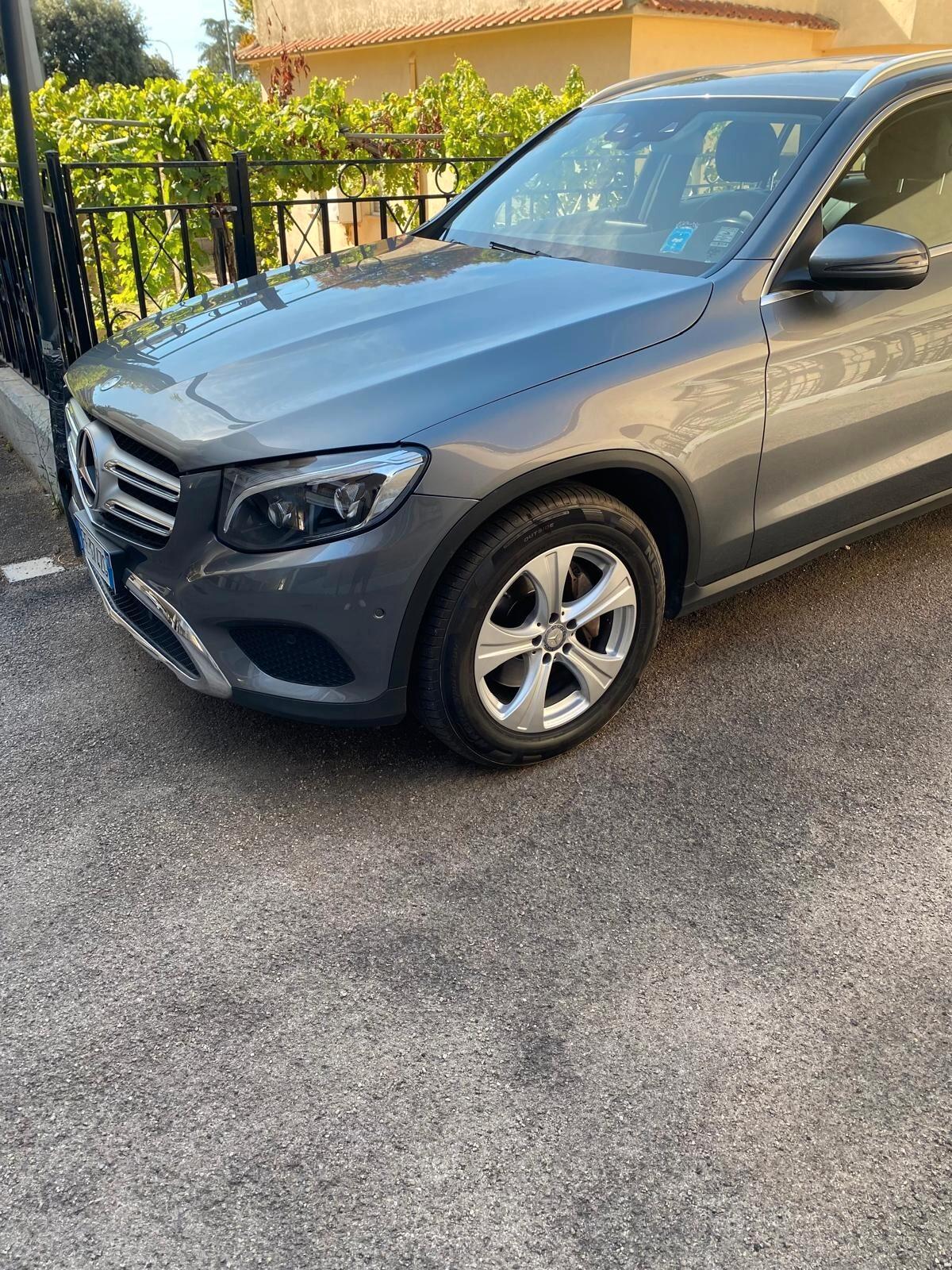 Mercedes GLA 220 d Premium