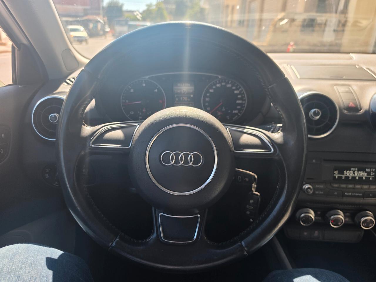 Audi A1 SPB 1.6 TDI 105 CV Attraction