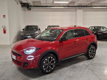 Fiat 600 1200 Turbo mhev Hybrid La Prima DCT Km.0