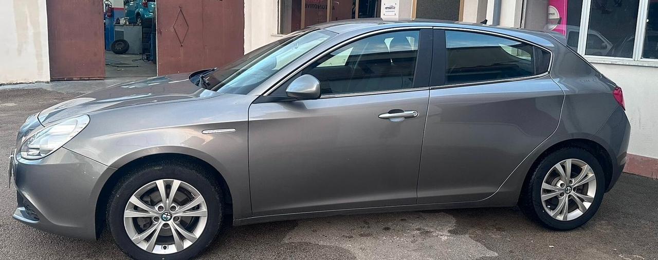 Alfa Romeo Giulietta 1.6 JTDm-2 105 CV Progression