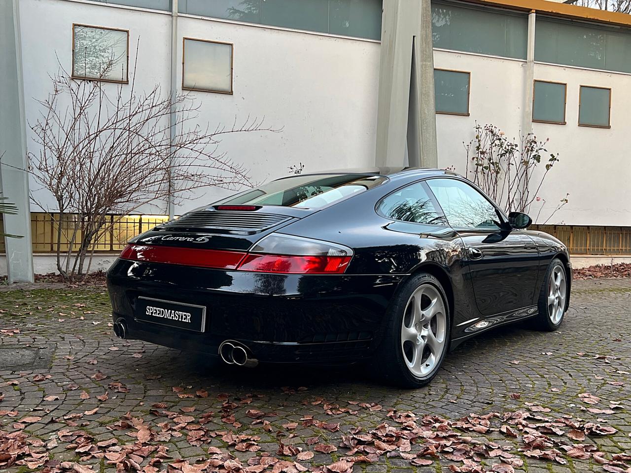 Porsche 911 Carrera 4S cat Coupé