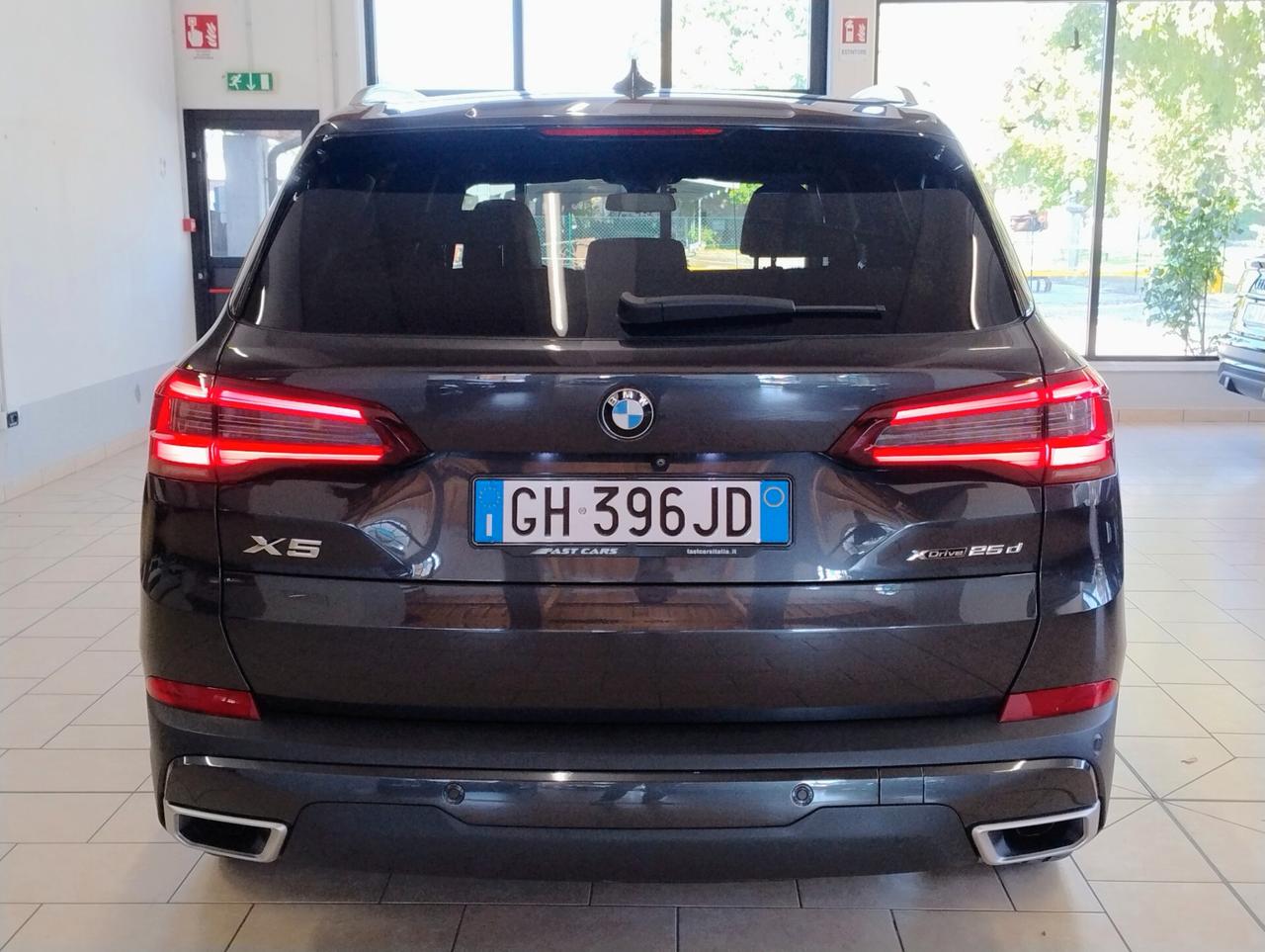 BMW X5 25d xDRIVE AUTO LIVE COCKPIT LUCI AMBIENTE ACC