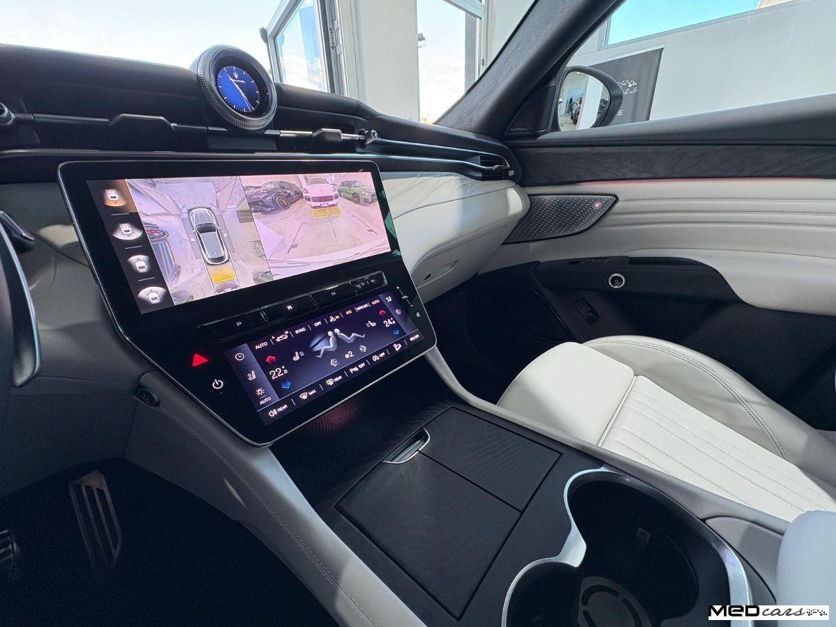 MASERATI - Grecale - 2.0 MHEV Modena