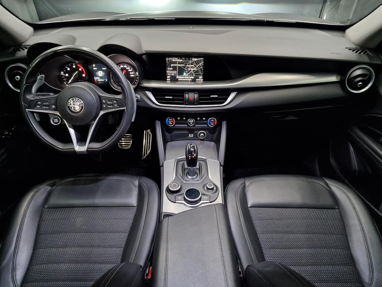 Alfa Romeo Stelvio 2.2 Turbodiesel 190 CV AT8 RWD Executive