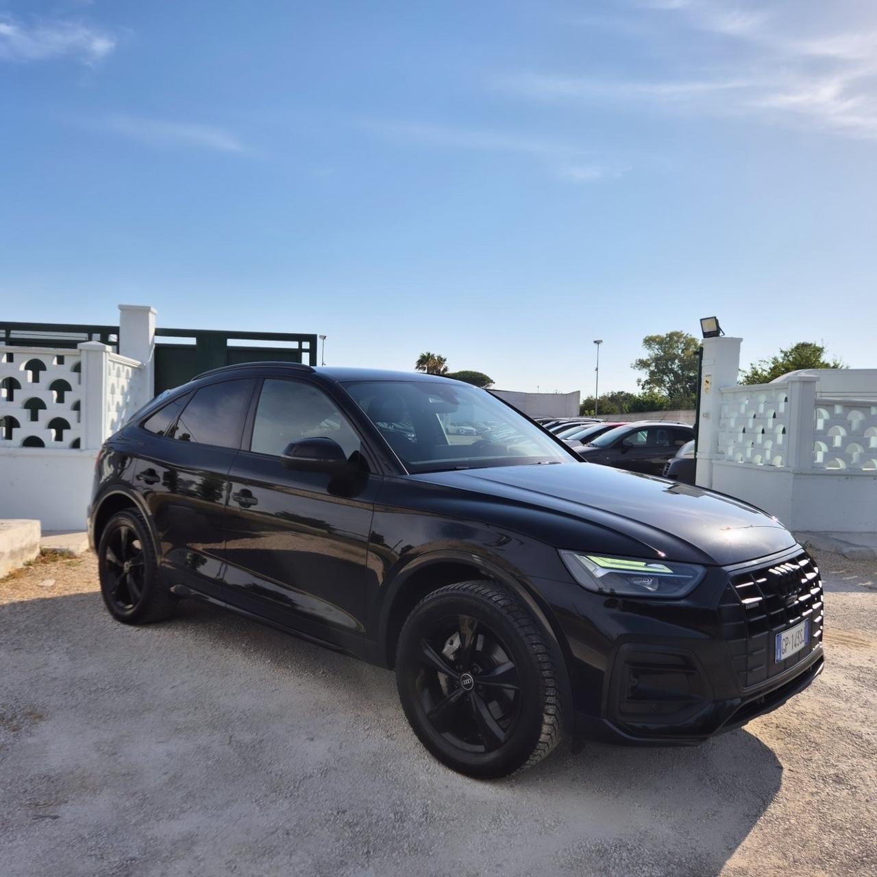 Audi Q5 40 TDI 204 CV quattro S tronic Identity Black