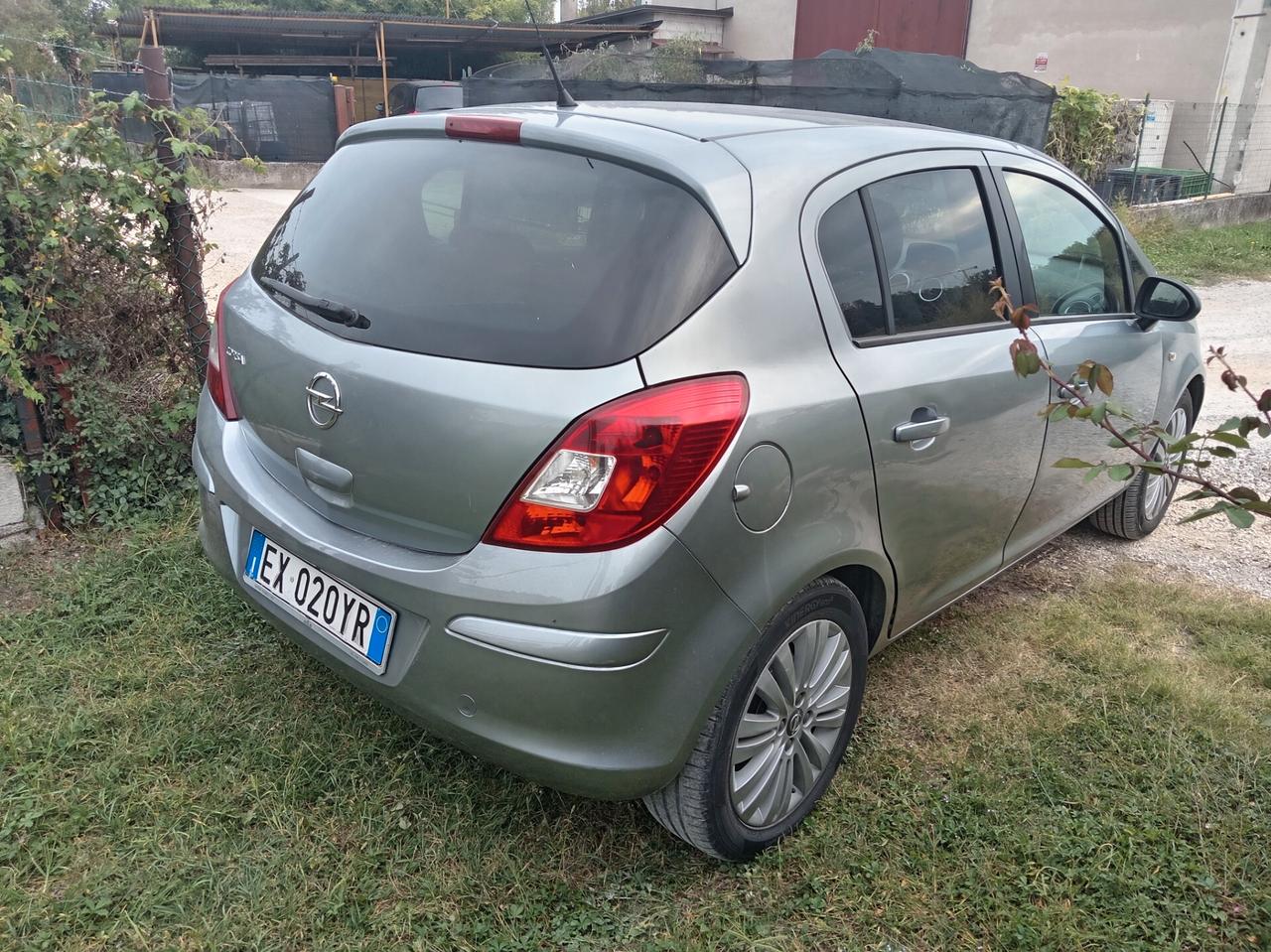 Opel Corsa 1.2 85CV 5 porte GPL-TECH Ecotec