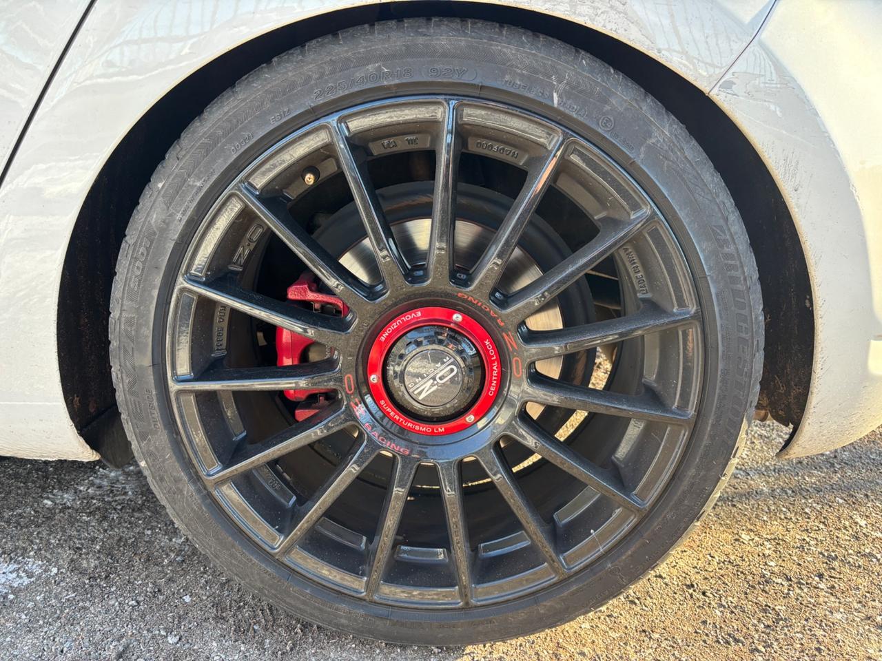 Volkswagen Golf 2.0 TSI 5p. GTI