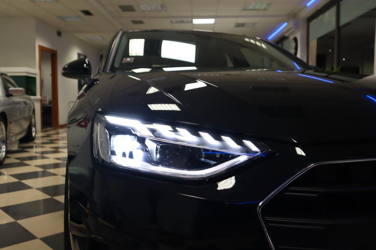 Audi A4 Avant 30 TDI/136 CV S tronic