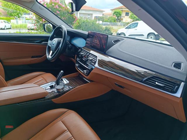 BMW 520 d 48V xDrive Touring Luxury