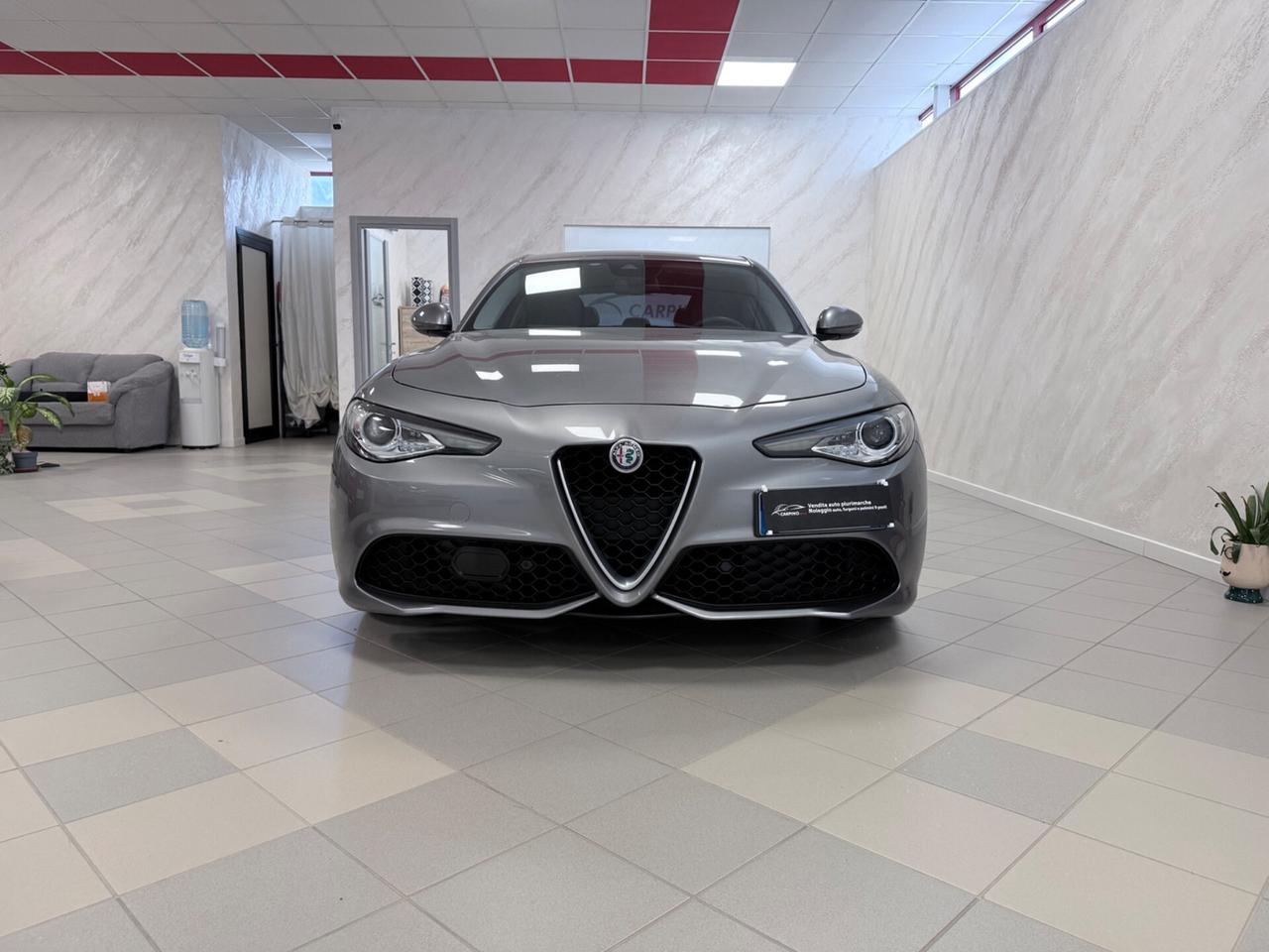 Alfa Romeo Giulia 2.2 Turbodiesel 210 CV AT8 AWD Q4 Veloce