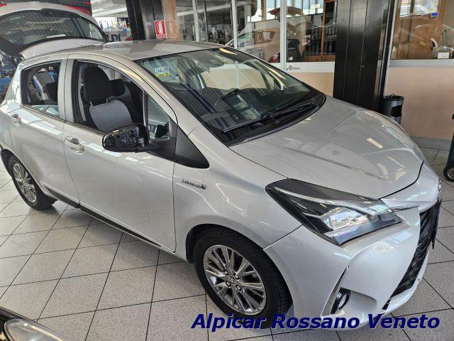 TOYOTA Yaris 1.5 Hybrid 5 porte Business