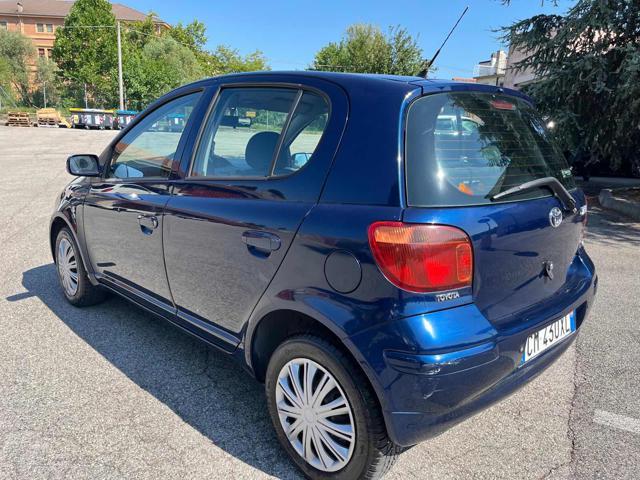 TOYOTA Yaris 1.0i 148,946km neopatentati Pronta per Consegna