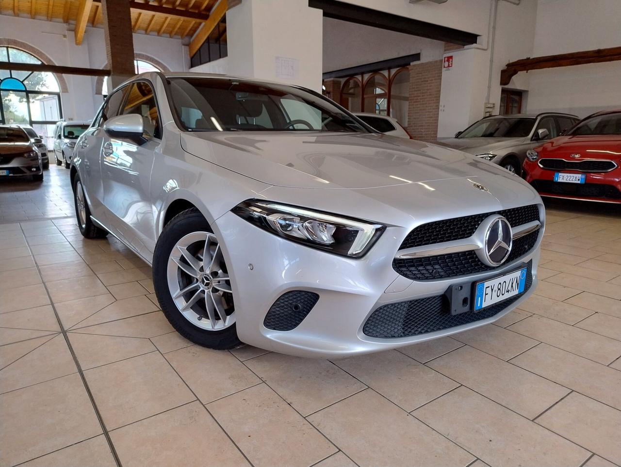 MERCEDES A 180 d Automatic Sport- 2019