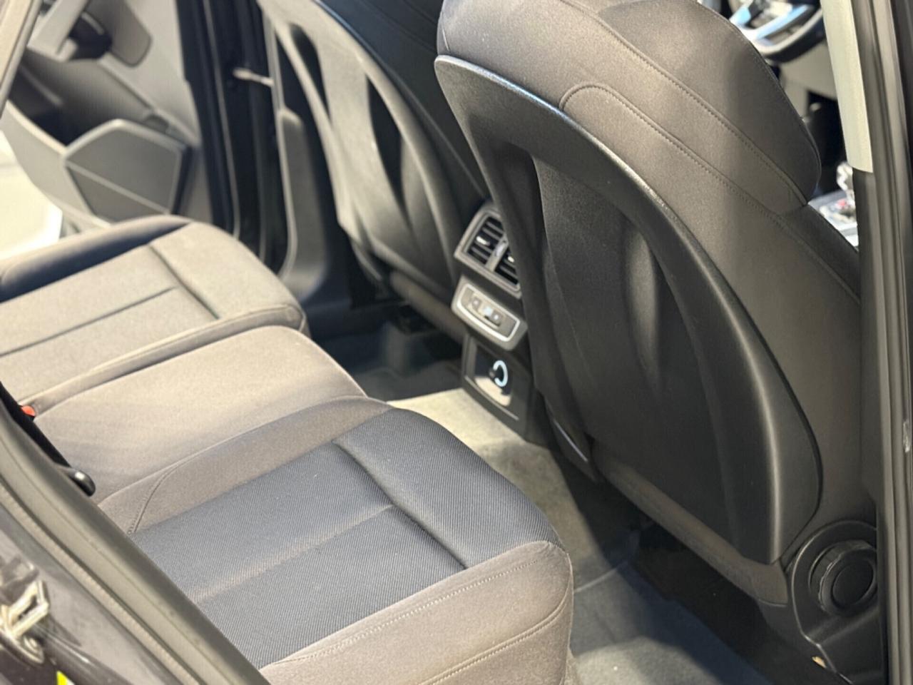 Audi Q5 2.0 tdi Business Design quattro 190cv s-tronic