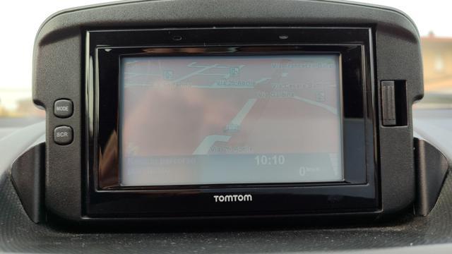 TOYOTA Aygo 1.0 12V VVT-i 5 porte