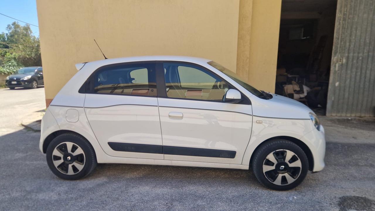 Renault Twingo SCe Lovely
