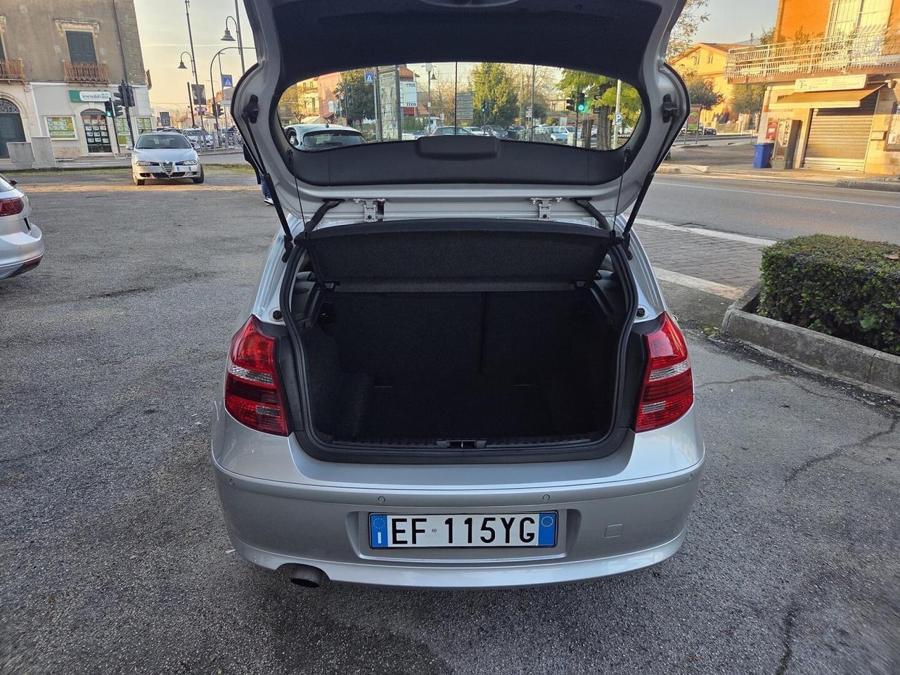 BMW SERIE 1 116D 116 CV 85 KW-2012