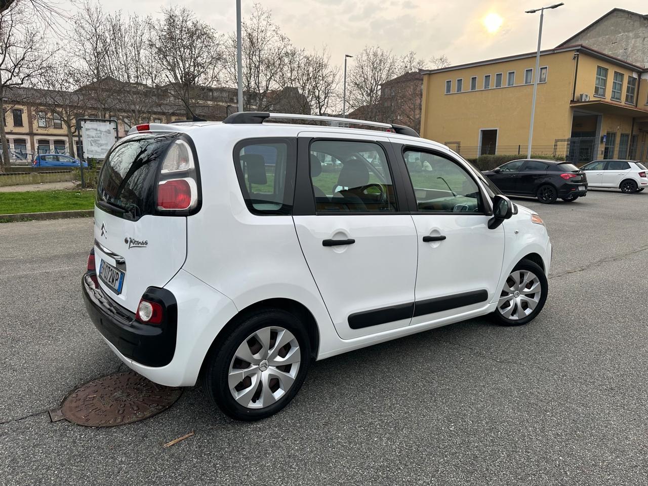 Citroen C3 Picasso 1.4 VTi 95 GPL della casa fino 2033