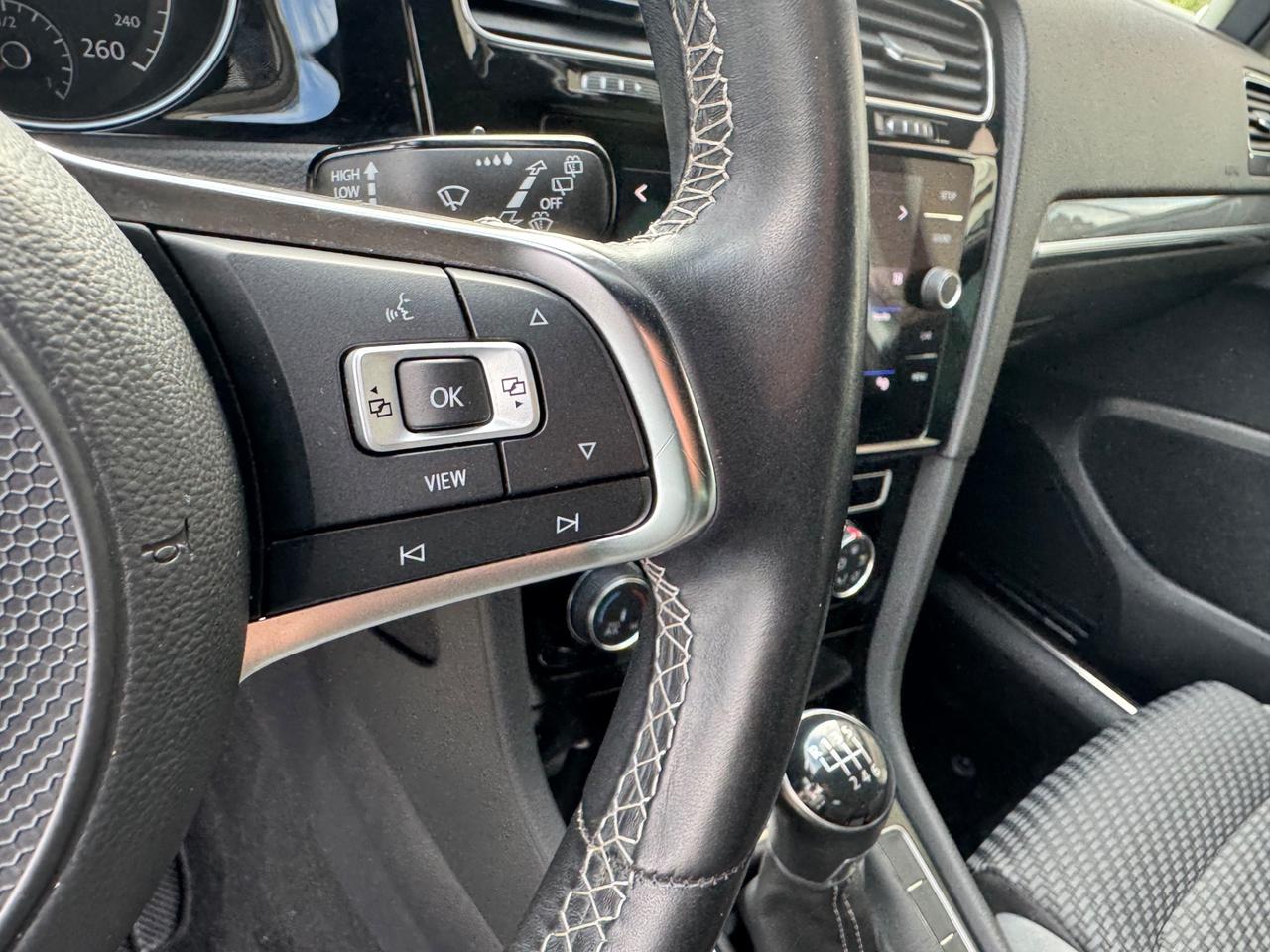 Vw Golf 2.0 TDI - R.LINE - FARI LED - 2019