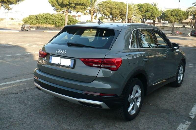 Audi Q3 Q3 35 TDI S tronic Business Advanced