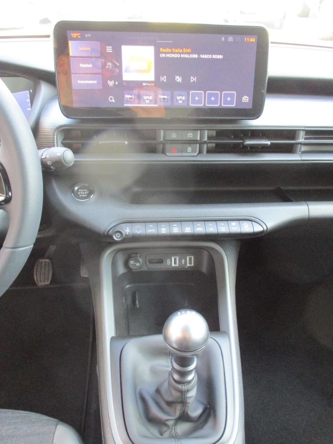 JEEP Avenger 1.2 Turbo Longitude KM 0