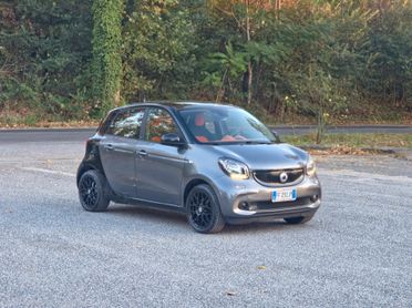 Smart ForFour 90 0.9 Turbo twinamic Prime E6 Automatico NEO 2016