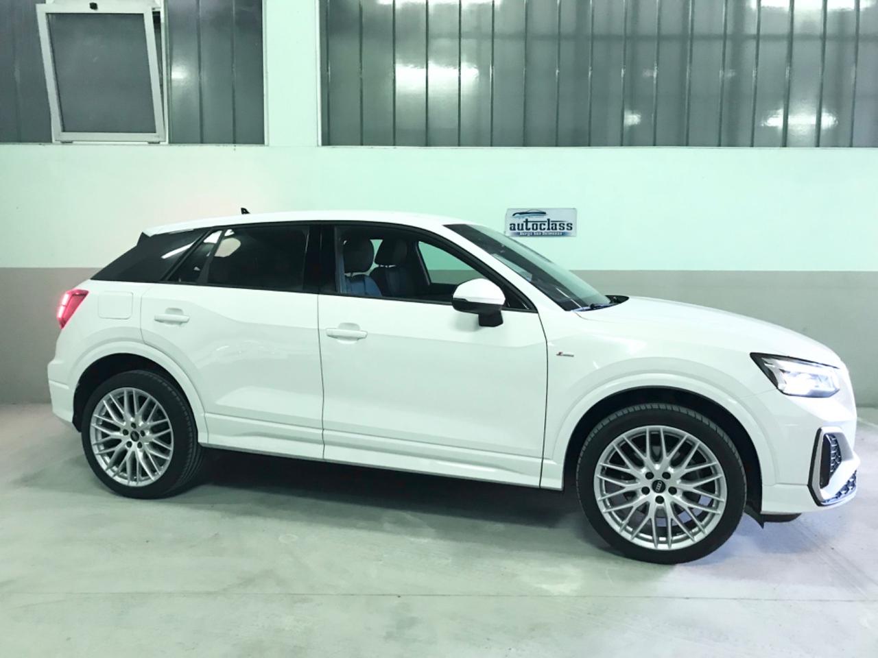Audi Q2 35 TDI S tronic line Edition
