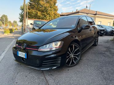 Volkswagen Golf GTI Performance 2.0 TSI DSG 5p. BlueMotion Technology