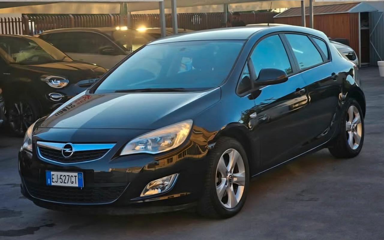 Opel Astra 1.7 CDTI 110CV 5 porte Elective