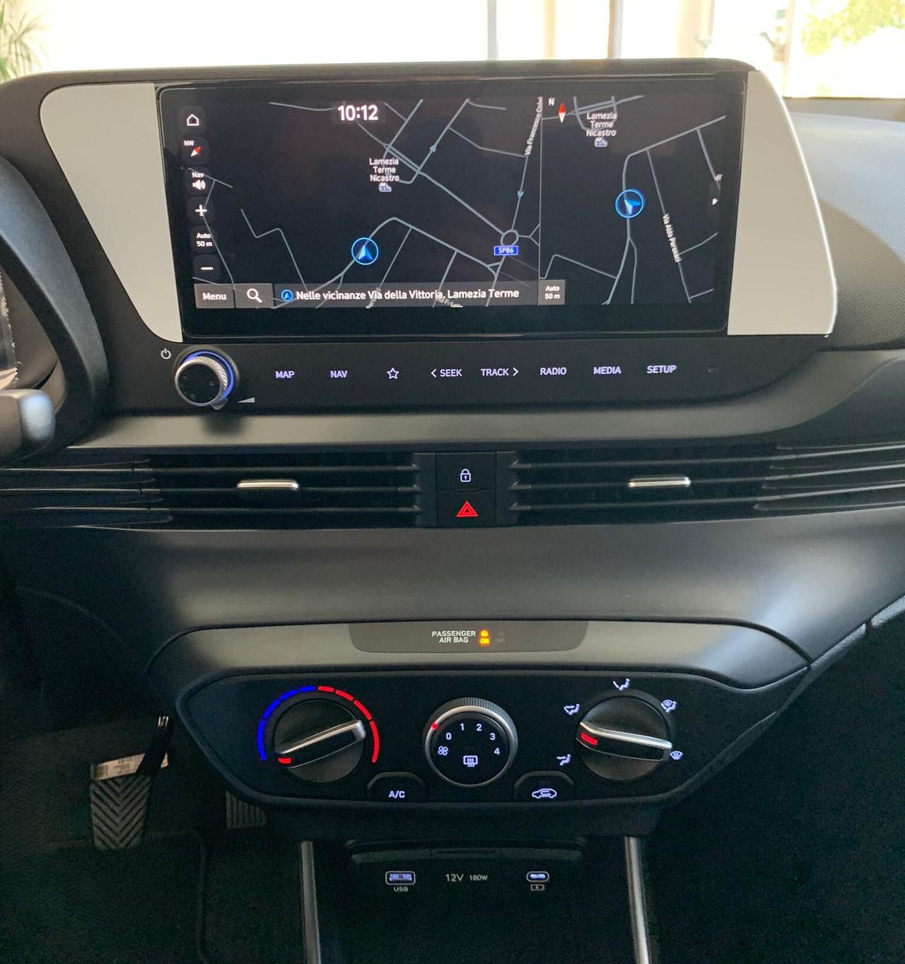 Hyundai i20 1.2 MPI MT Connectline Km. zero