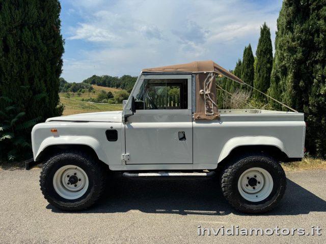 LAND ROVER Defender 90td Pick-Up RESTAURO PERSONALIZZATO