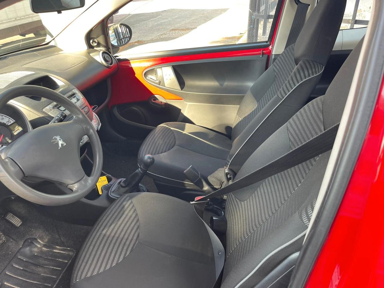 Peugeot 107 1.0 68CV 5p. Active 2Tronic