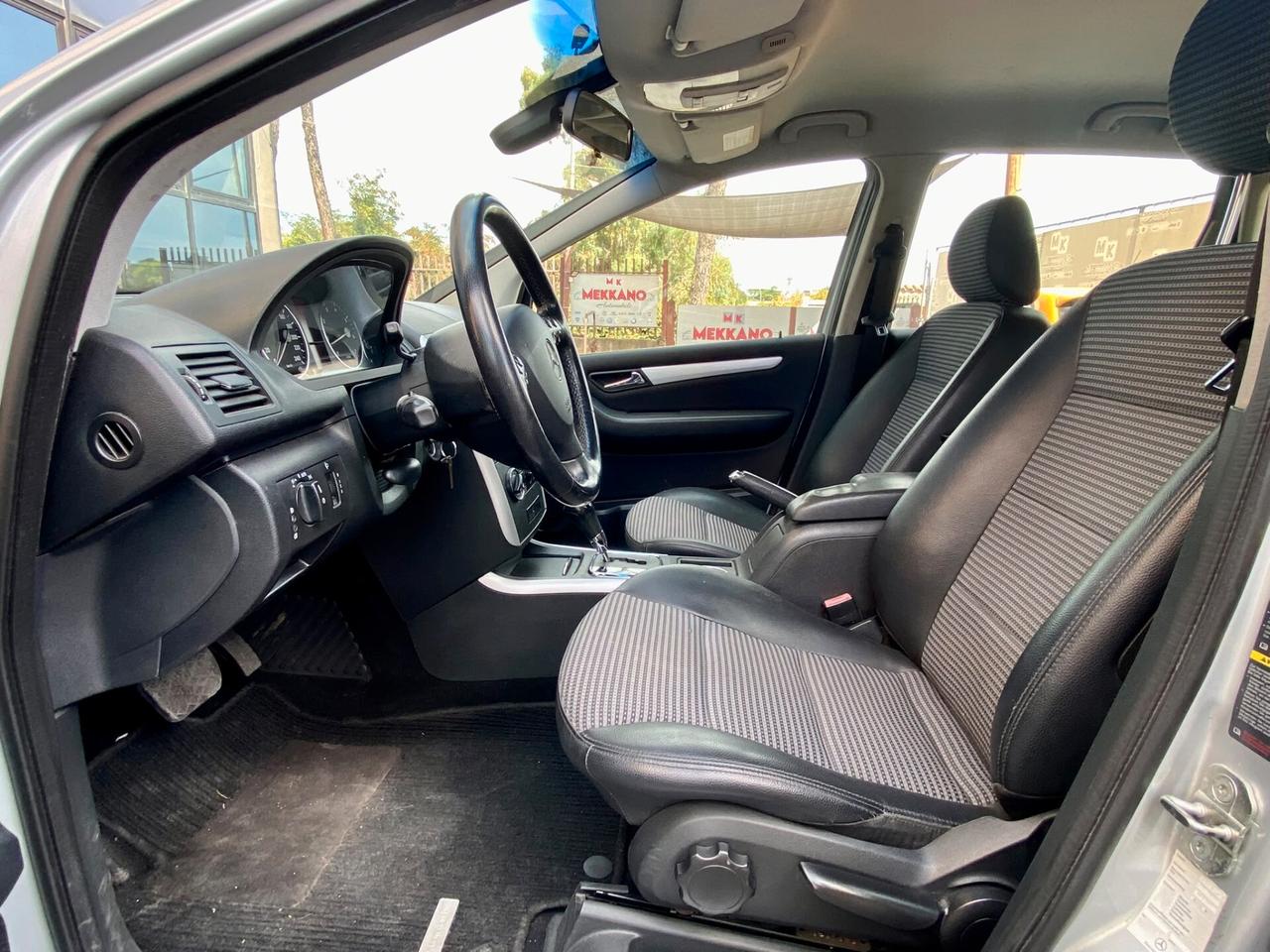 Mercedes-Benz A 200 TURBO AVANTGARDE- AUTOMATICA- SI ZTL!! GARANZIA