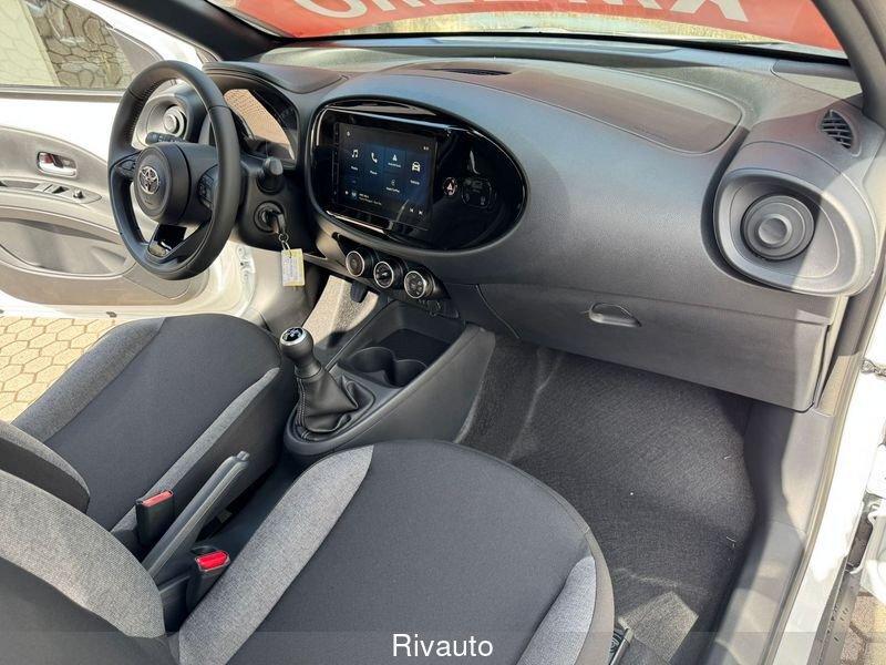 Toyota Aygo X 1.0 VVT-i 72 CV 5 porte Active