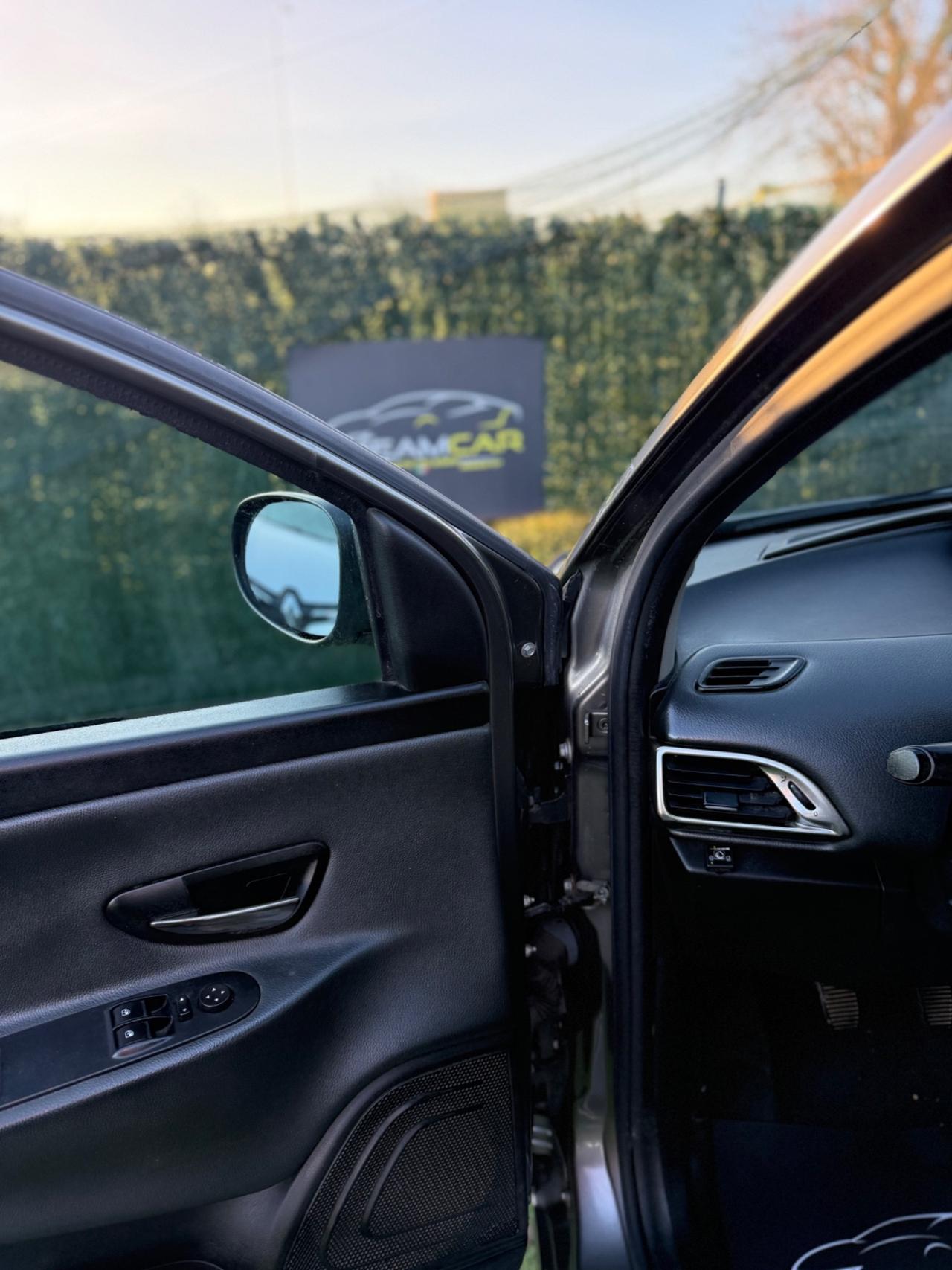 Lancia YPSILON 2013 1.2 GPL NEOPATENTATI