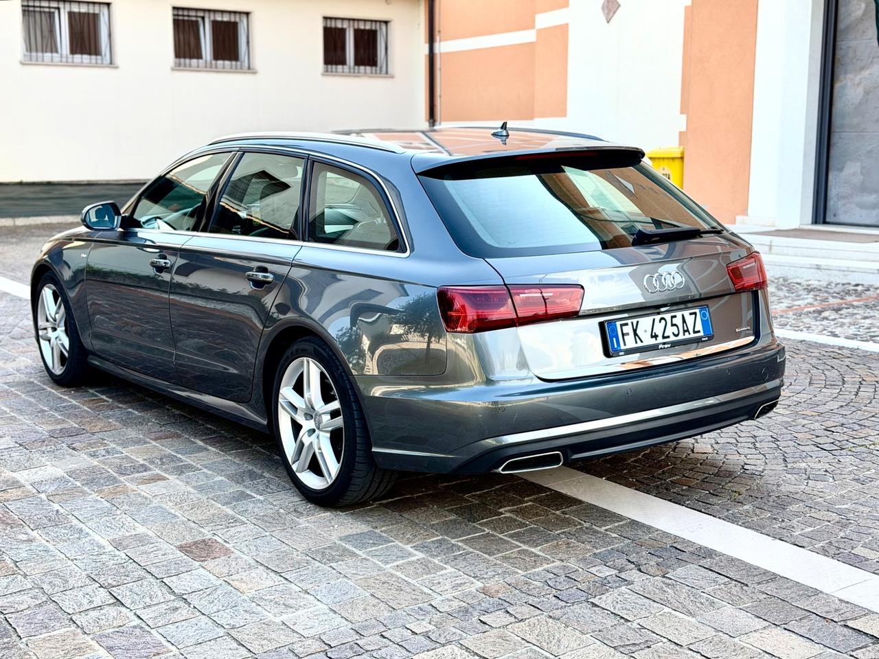 Audi A6 Avant 3.0 TDI 272 CV quattro S tronic Sline