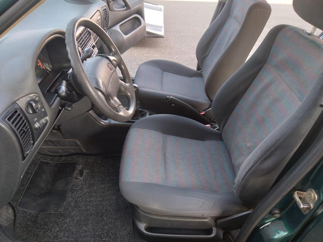 Volkswagen Polo 1.4 60cv cat 5 porte Comfort Air