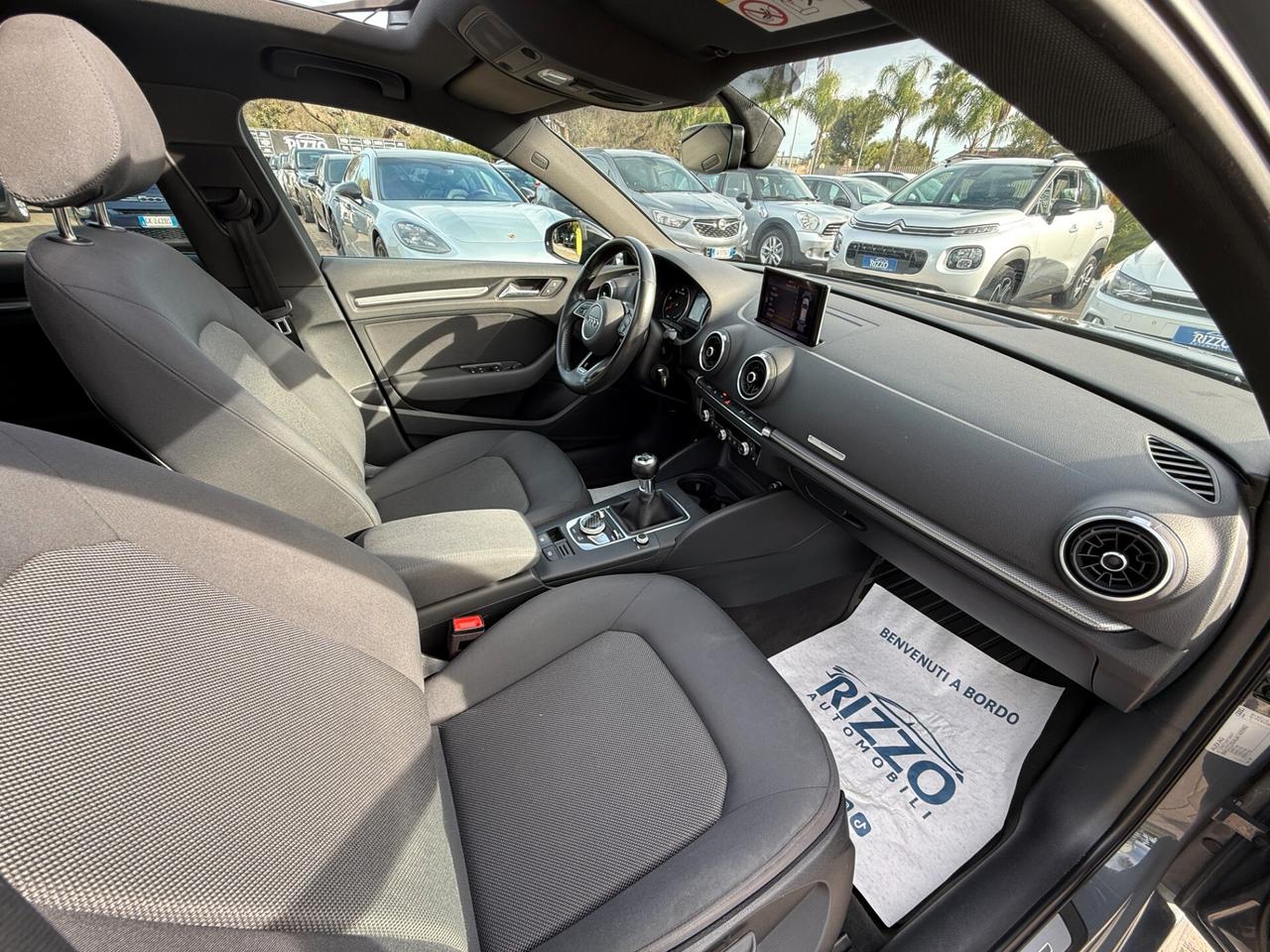 AUDI A3 SPB 35TDI 150CV S-LINE TETTO IDENTITY BLACK