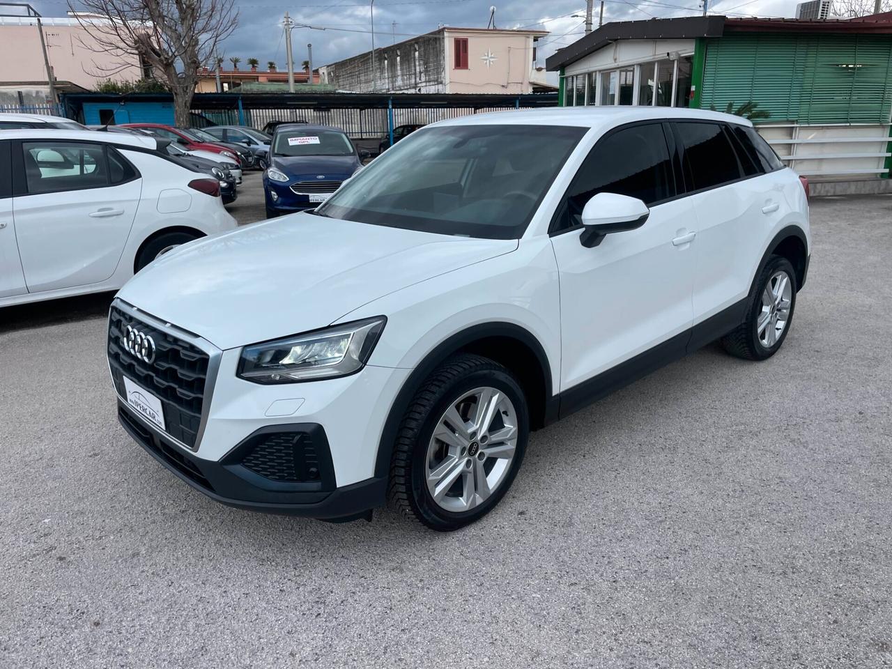 Audi Q2 35 TDI quattro S tronic Business