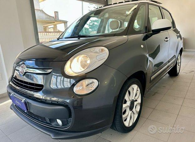 Fiat 500L Lounge 1.6 MJT 105 CV bi-color Tetto
