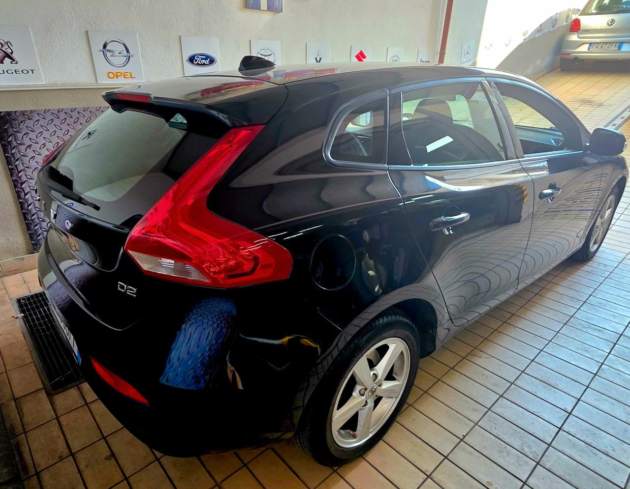 Volvo V40 D2 Momentum