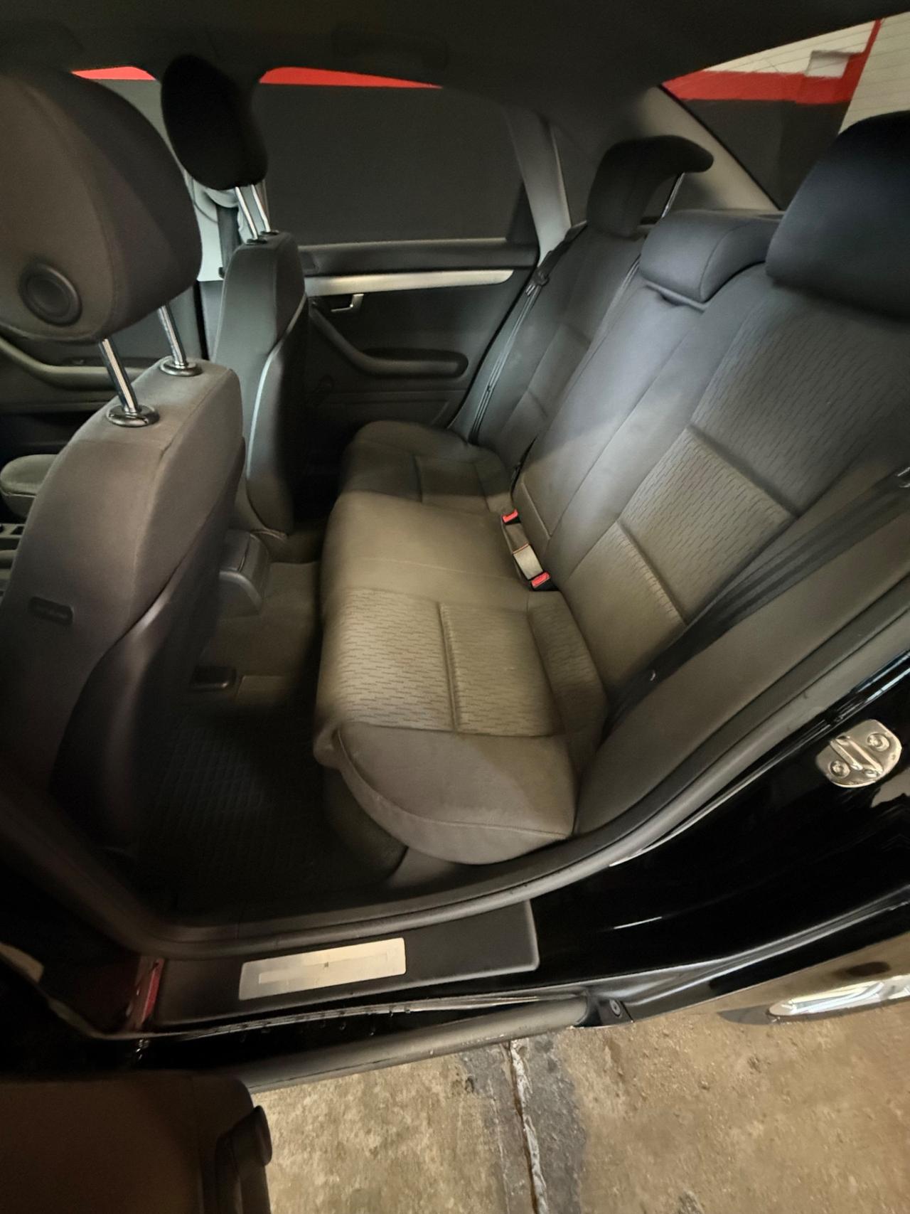 Audi A4 2.0 20V
