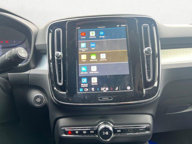 VOLVO XC40 B3 automatico Core