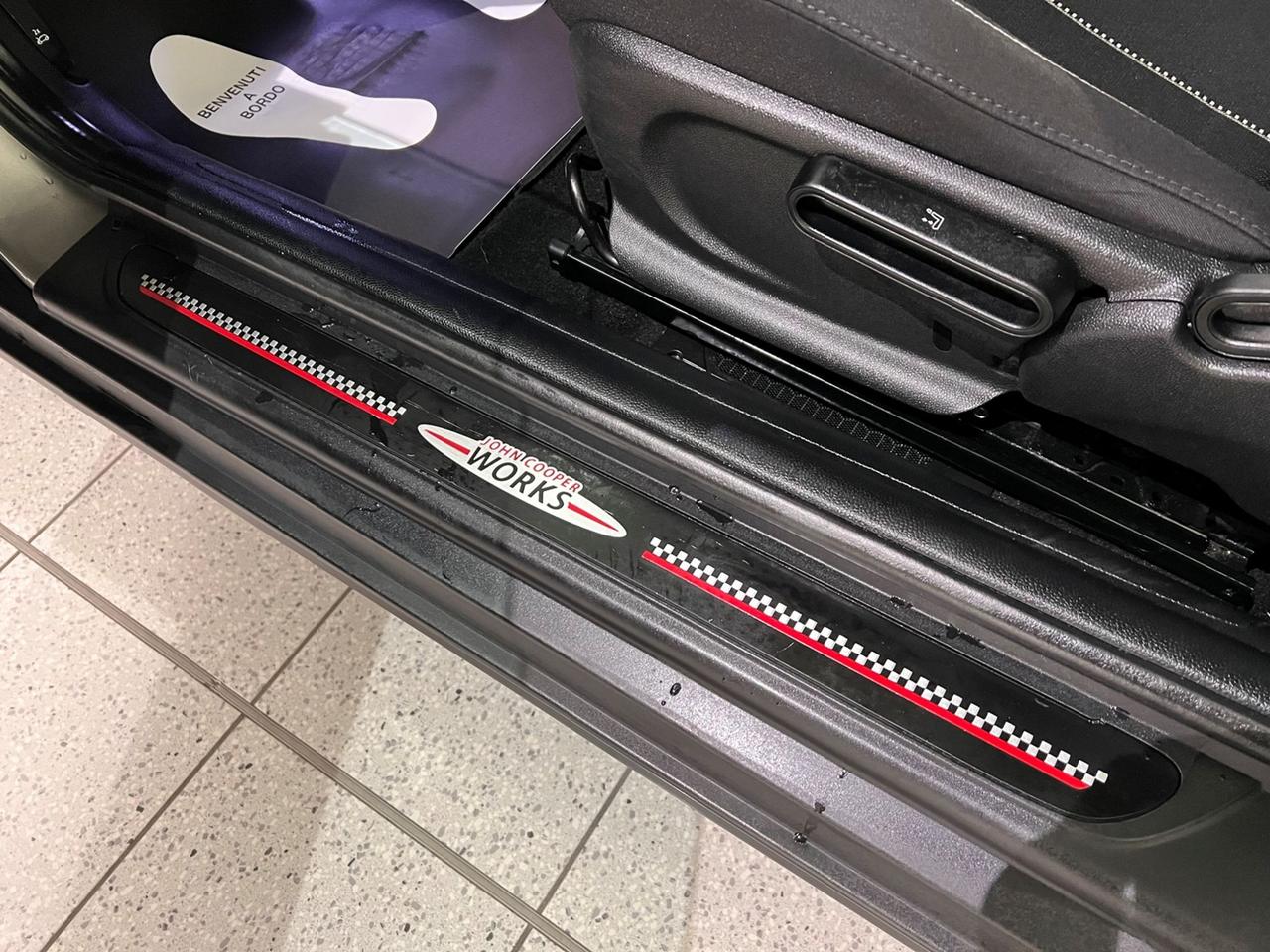 MINI Mini IV F55-F56 2014 1.2 One 102 CV Boost 3p