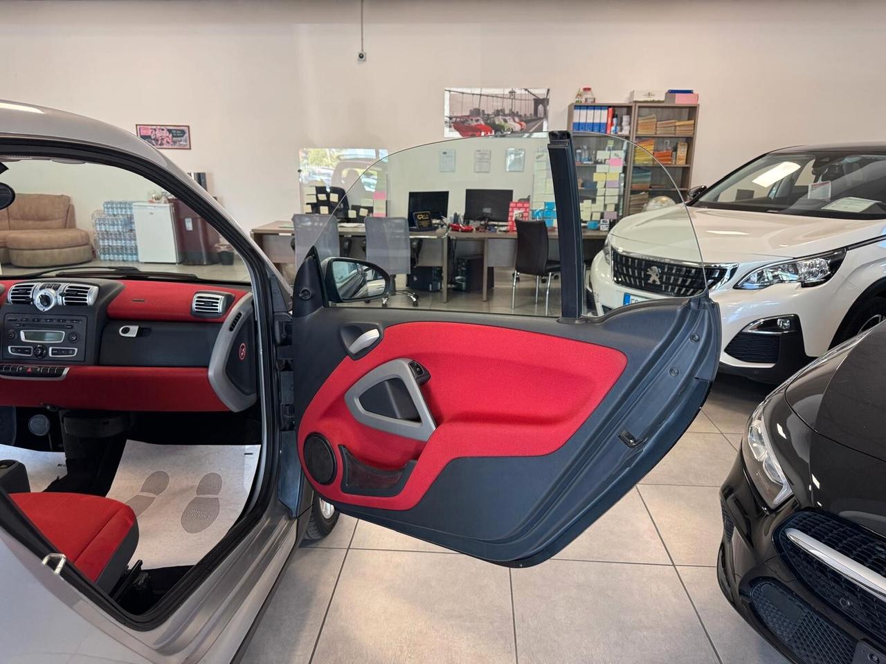 Smart ForTwo 1.0 MHD BENZ PASSION 2010