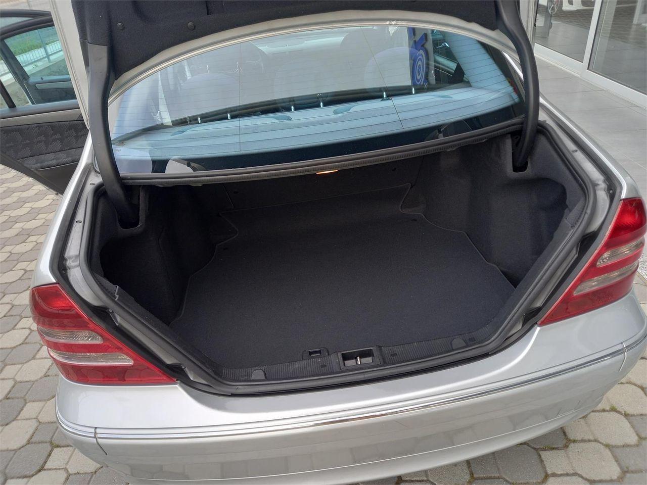 MERCEDES Classe C 200 CDI BERLINA * AVANTGARDE * VETTURA 100% ORIGINALE