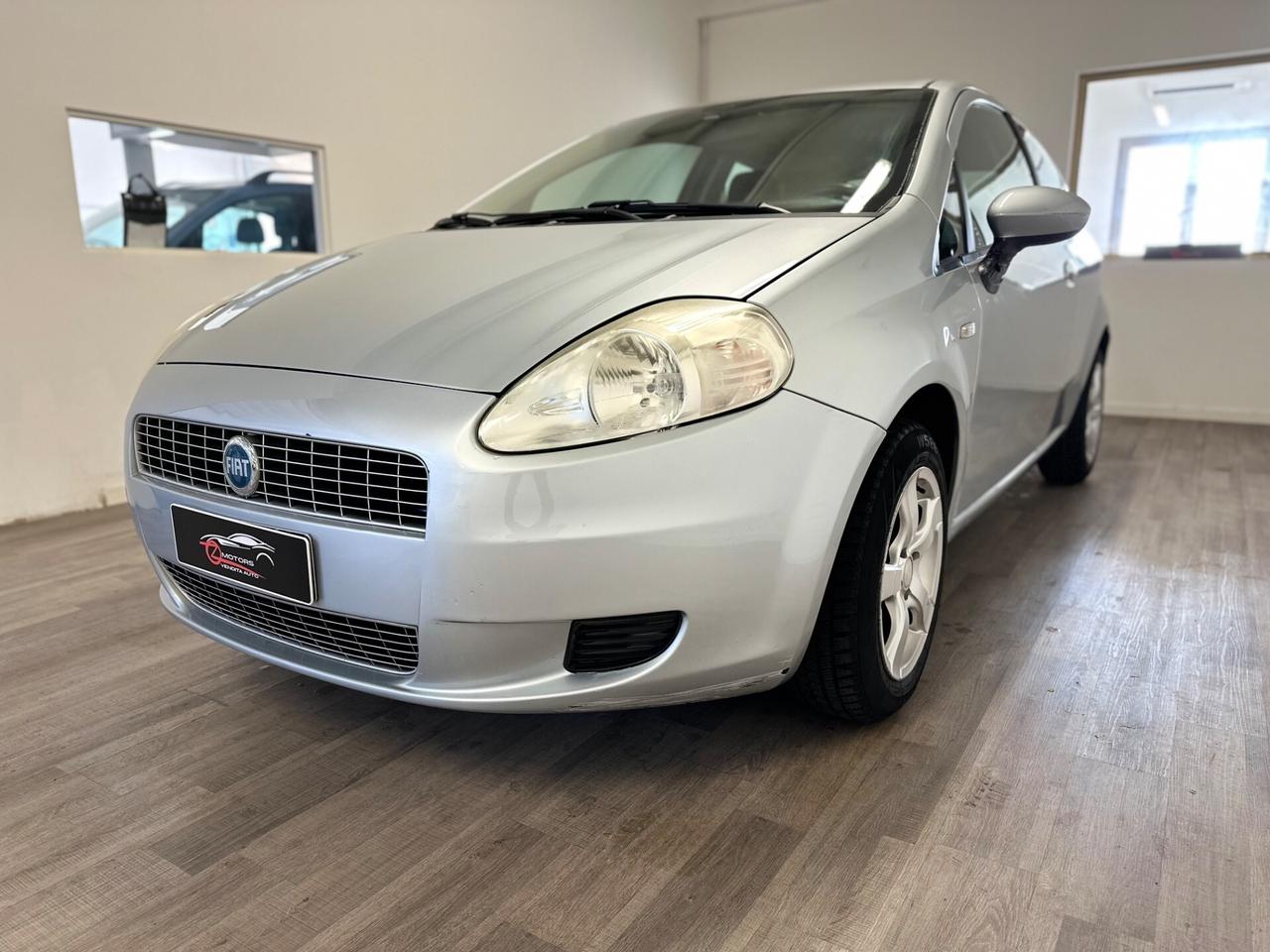 Fiat Grande Punto Grande Punto 1.3 MJT 75 CV 3 porte Active