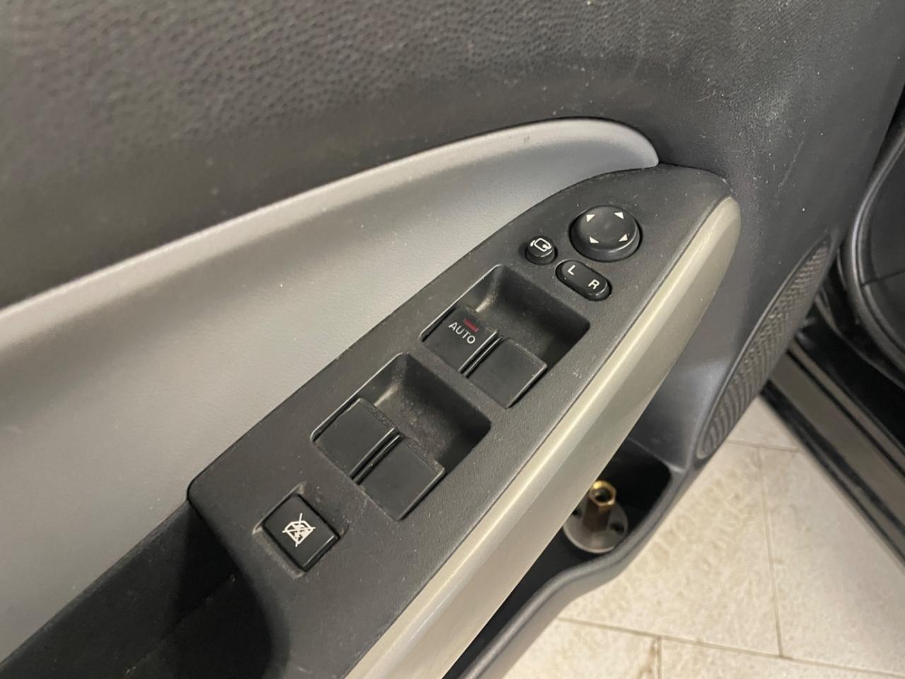 Mazda 2 Mazda2 1.3 16V 75CV 5p. Play Gen. GPL